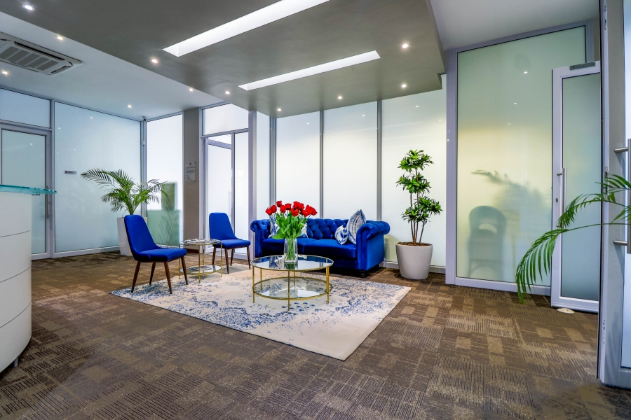 Commercial Property for Sale in Die Hoewes Gauteng