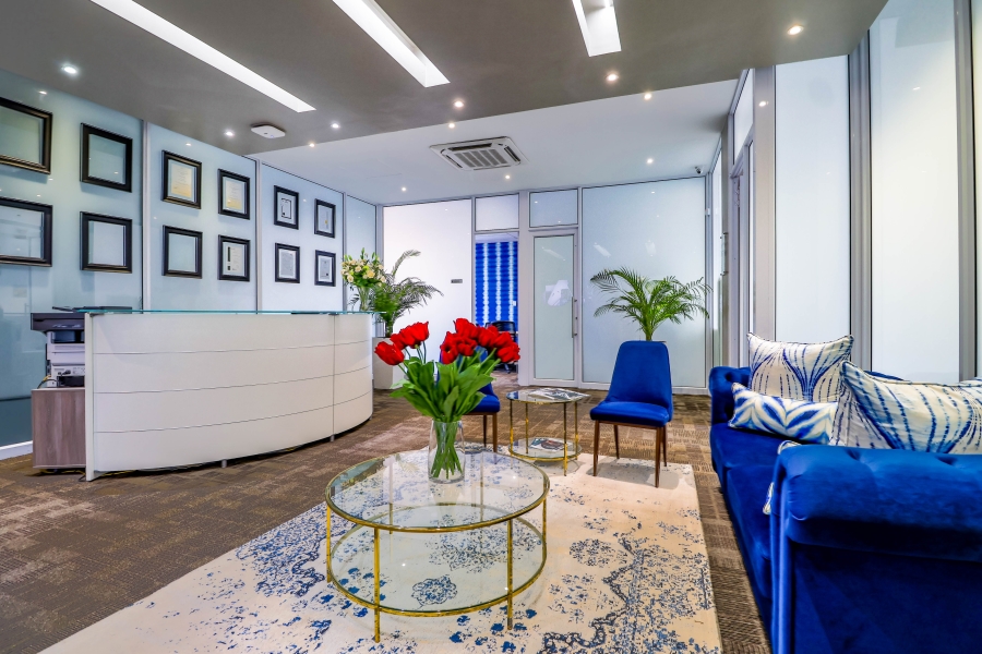 Commercial Property for Sale in Die Hoewes Gauteng