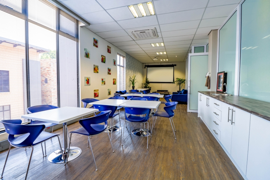 Commercial Property for Sale in Die Hoewes Gauteng