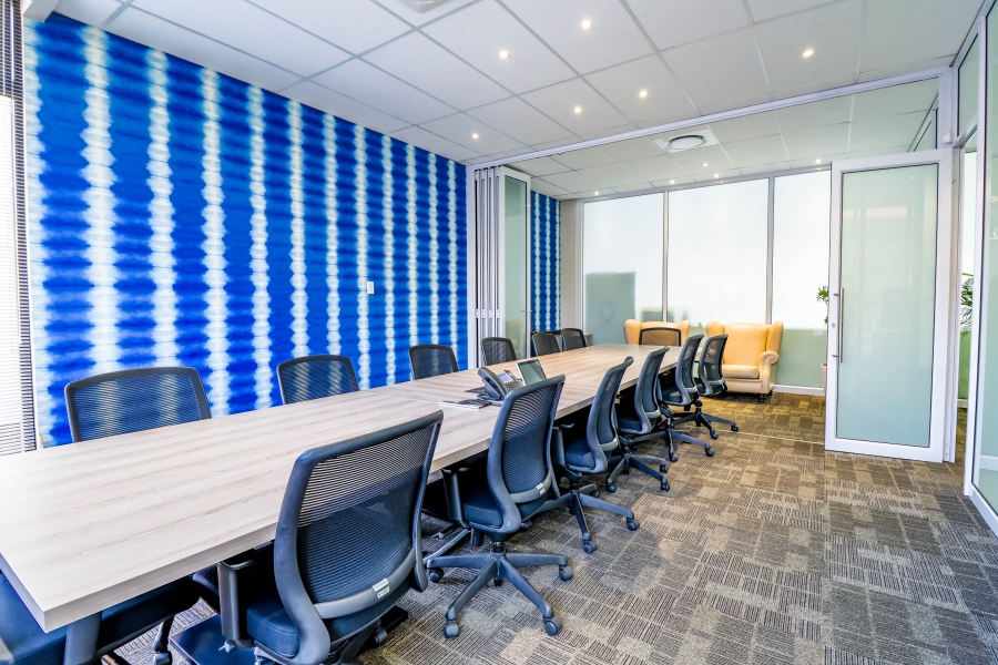 Commercial Property for Sale in Die Hoewes Gauteng