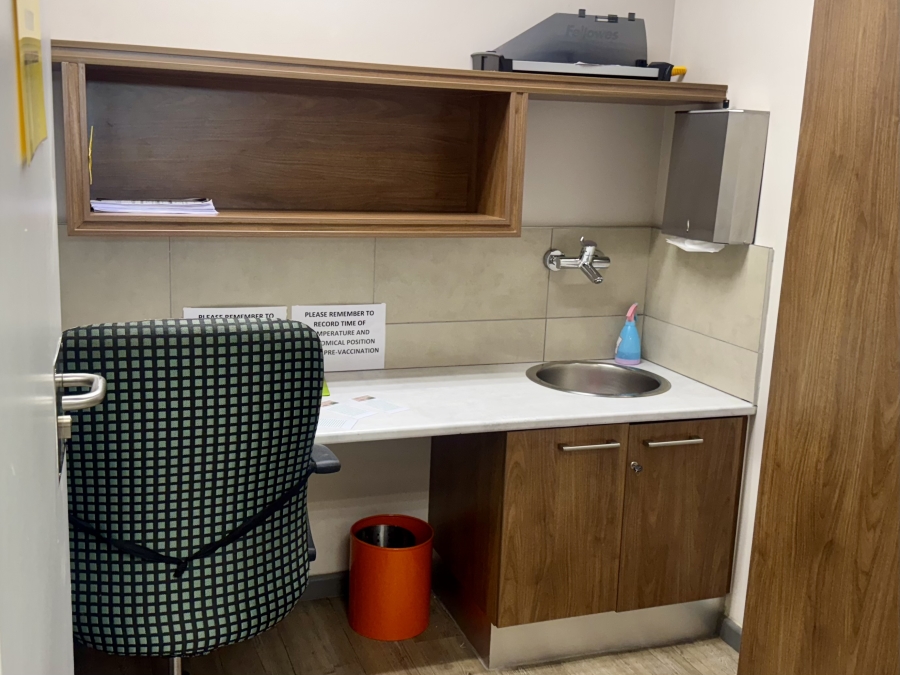 To Let commercial Property for Rent in Val de Grace Gauteng