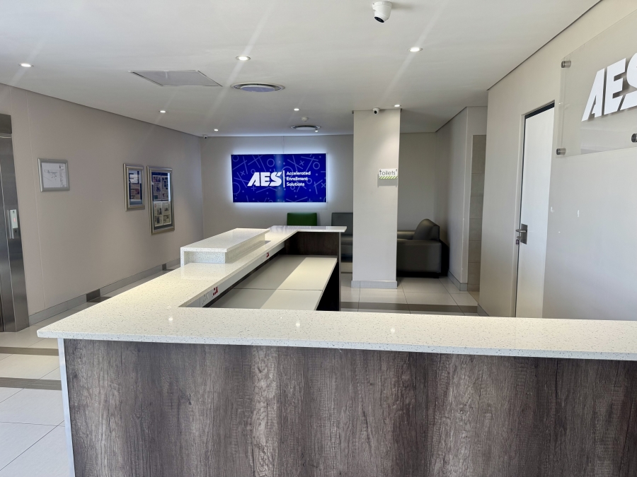 To Let commercial Property for Rent in Val de Grace Gauteng