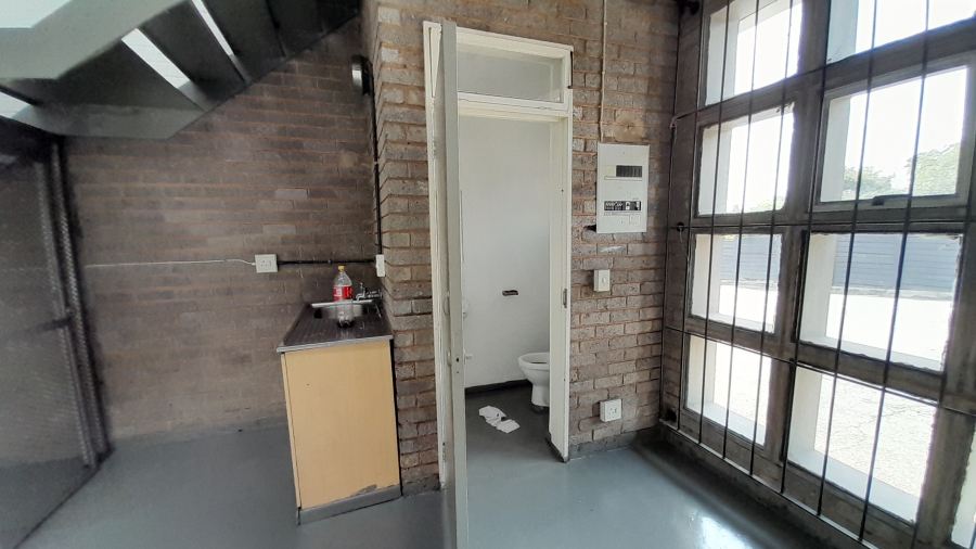 To Let commercial Property for Rent in Halfway House Gauteng