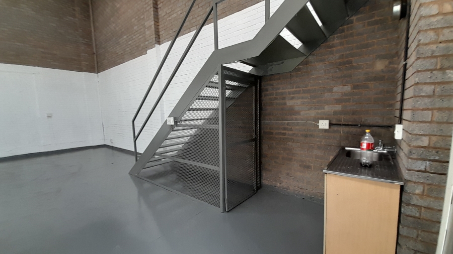 To Let commercial Property for Rent in Halfway House Gauteng