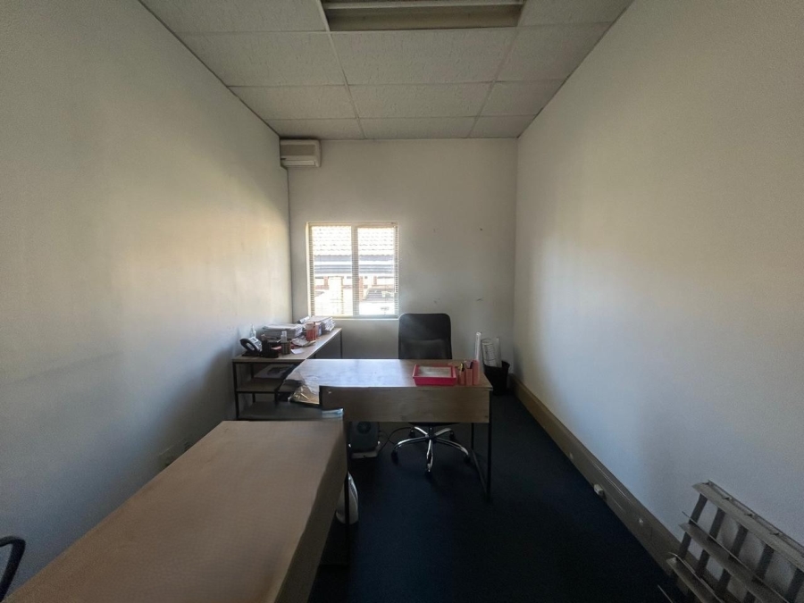 To Let commercial Property for Rent in Die Hoewes Gauteng