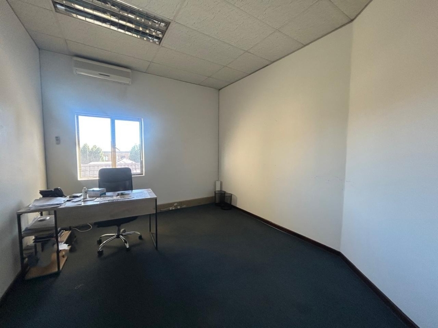 To Let commercial Property for Rent in Die Hoewes Gauteng