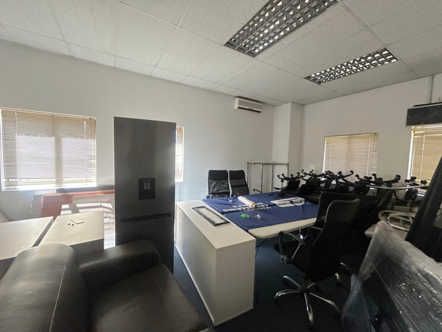 To Let commercial Property for Rent in Die Hoewes Gauteng