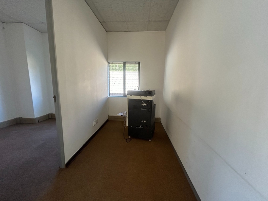 To Let commercial Property for Rent in Die Hoewes Gauteng