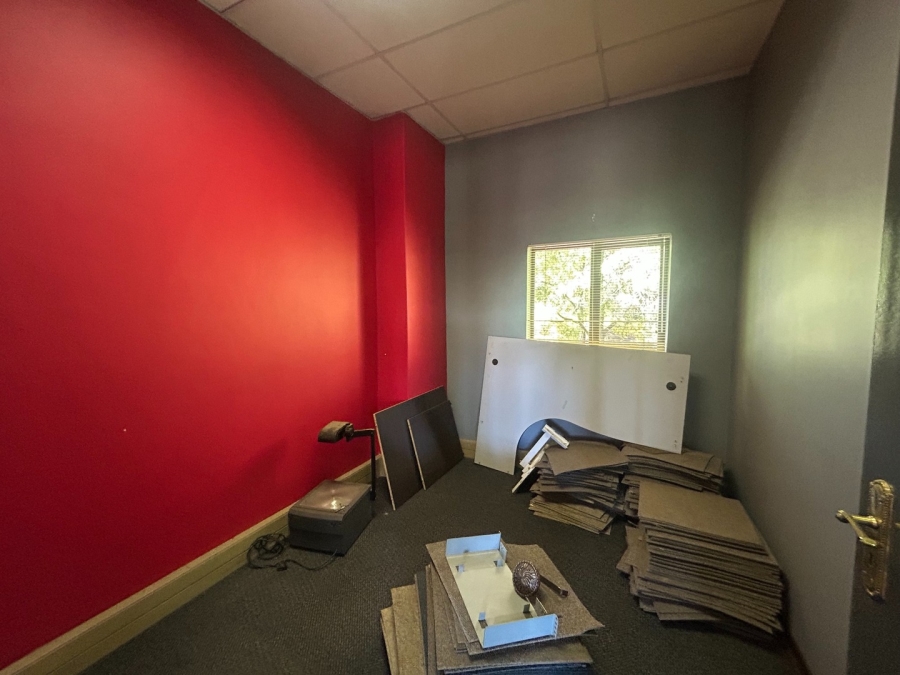 To Let commercial Property for Rent in Die Hoewes Gauteng