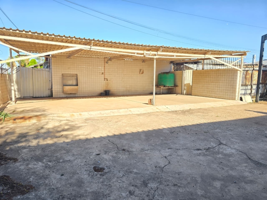 Commercial Property for Sale in Eloffsdal Gauteng