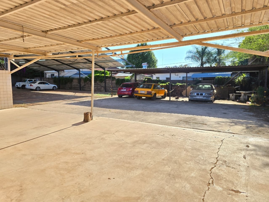 Commercial Property for Sale in Eloffsdal Gauteng