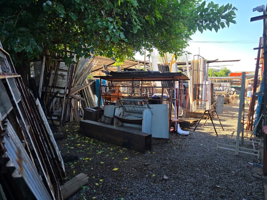 Commercial Property for Sale in Eloffsdal Gauteng