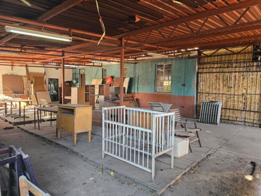 Commercial Property for Sale in Eloffsdal Gauteng