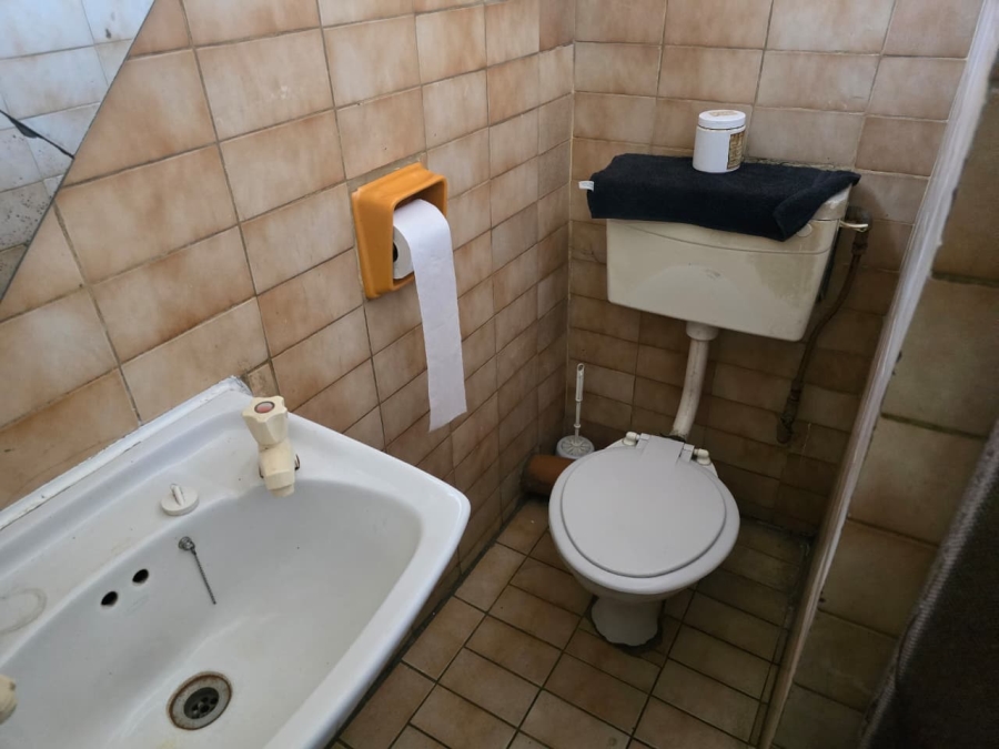 Commercial Property for Sale in Eloffsdal Gauteng