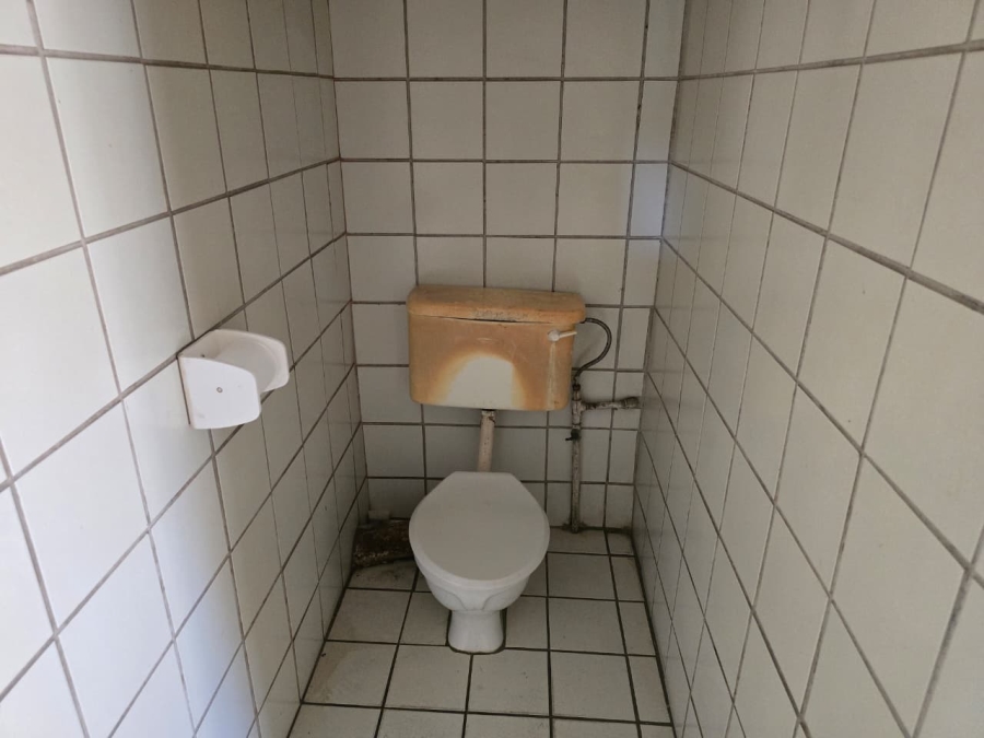 Commercial Property for Sale in Eloffsdal Gauteng