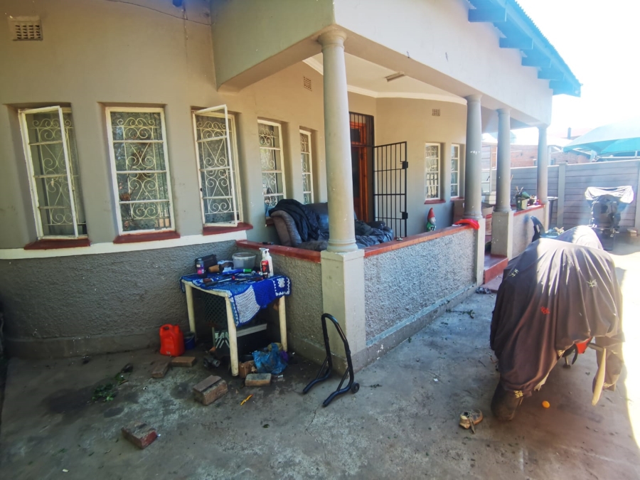 Commercial Property for Sale in Eloffsdal Gauteng