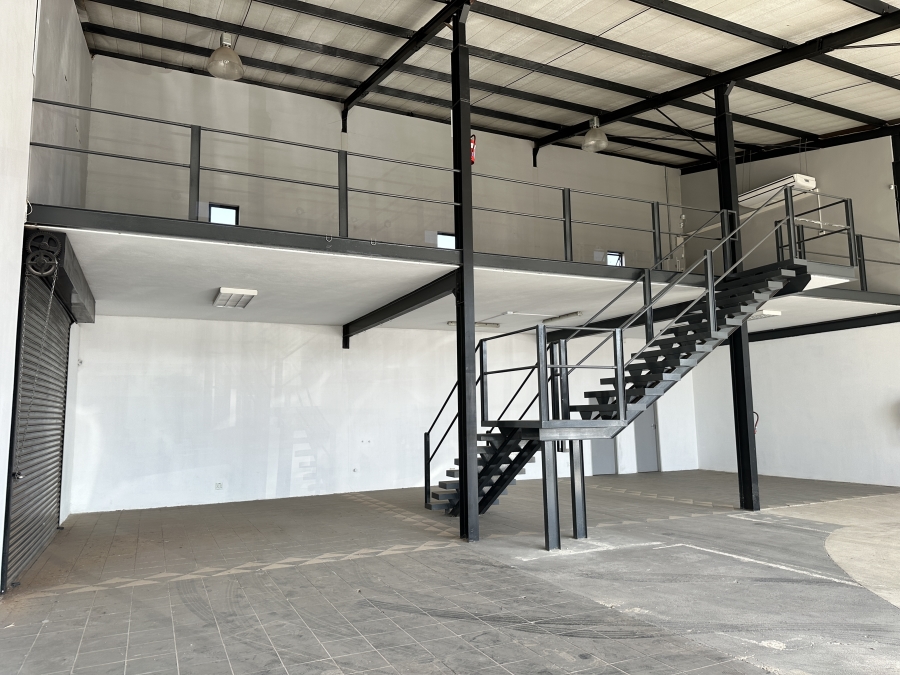 To Let commercial Property for Rent in Louwlardia Gauteng