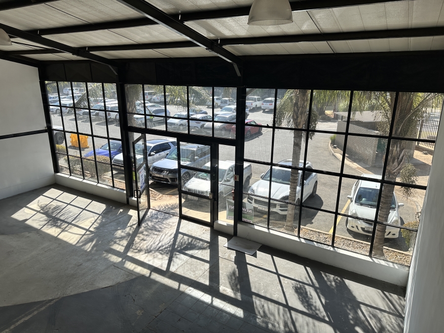To Let commercial Property for Rent in Louwlardia Gauteng