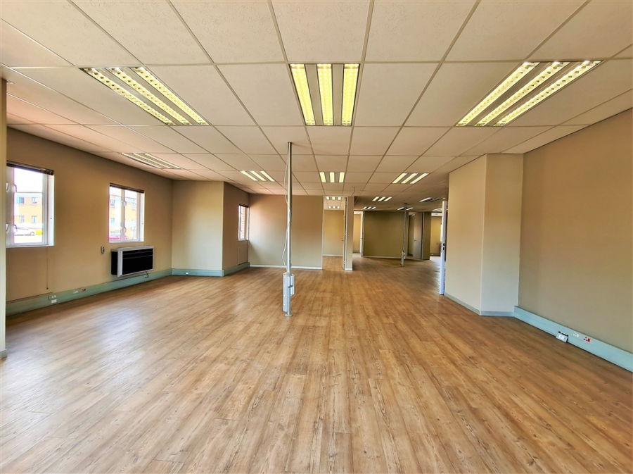 To Let commercial Property for Rent in Fourways Gauteng
