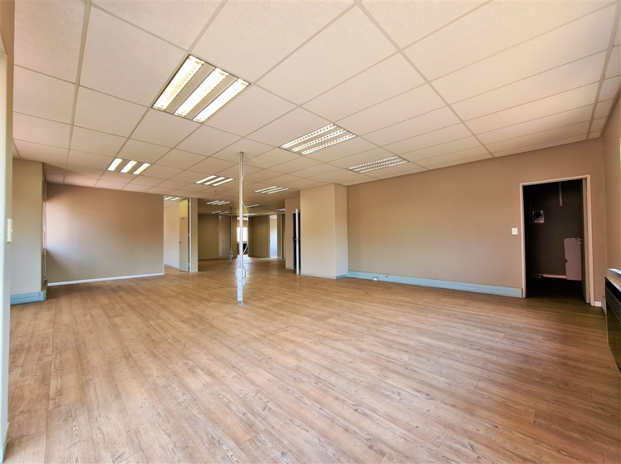 To Let commercial Property for Rent in Fourways Gauteng