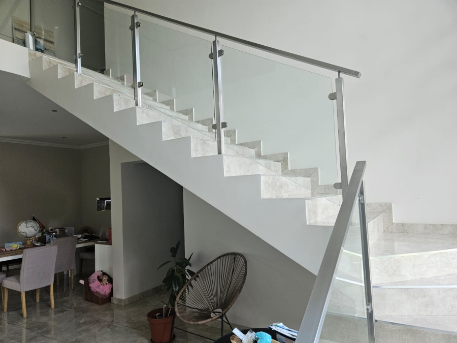 4 Bedroom Property for Sale in Eye of Africa Gauteng