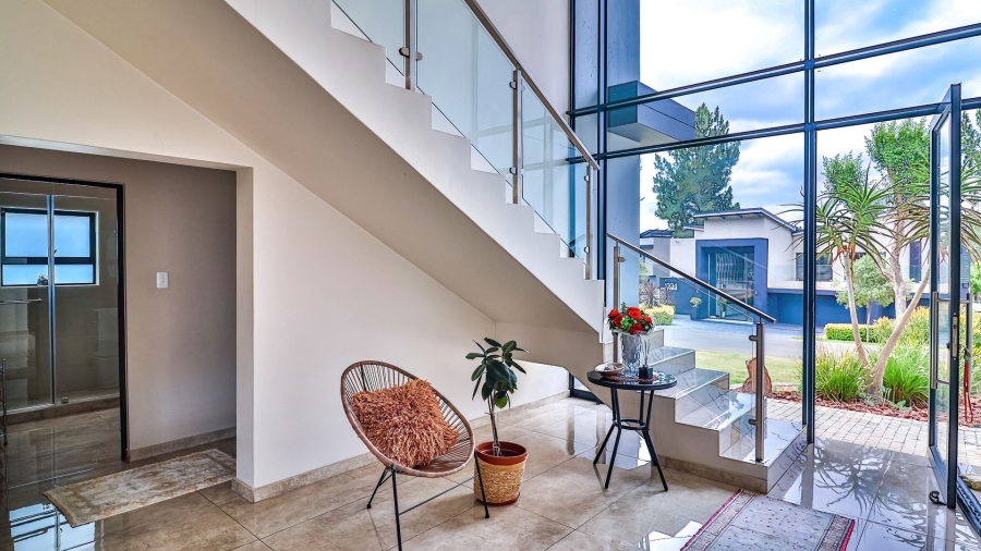 4 Bedroom Property for Sale in Eye of Africa Gauteng