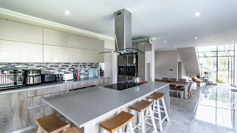 4 Bedroom Property for Sale in Eye of Africa Gauteng