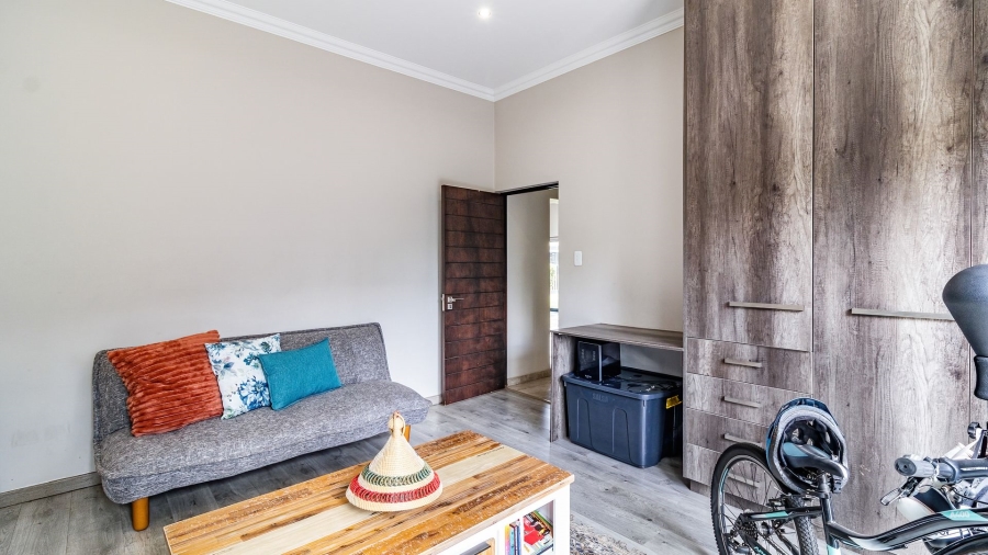 4 Bedroom Property for Sale in Eye of Africa Gauteng