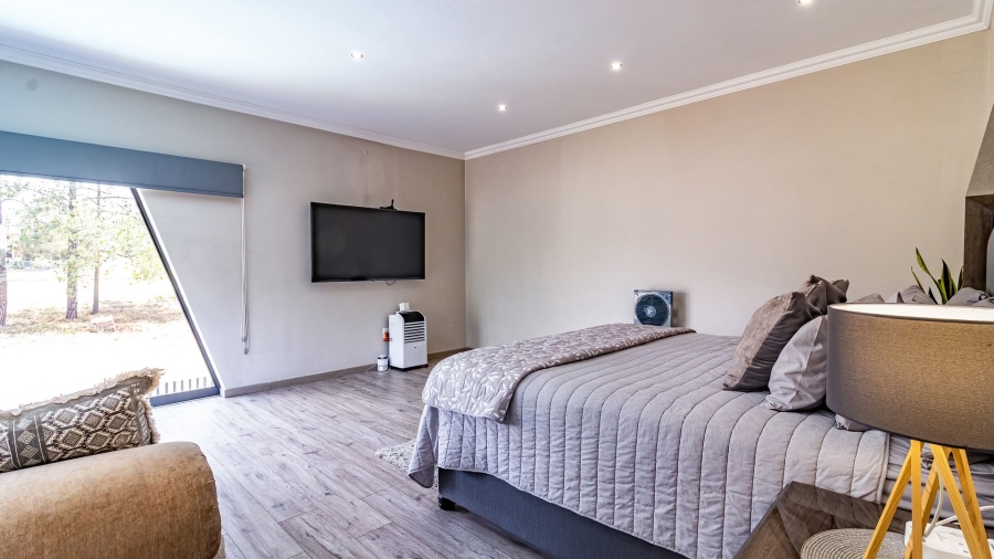 4 Bedroom Property for Sale in Eye of Africa Gauteng