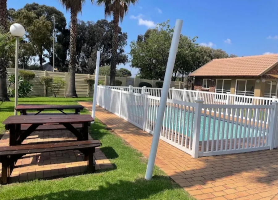 To Let 1 Bedroom Property for Rent in Isandovale Gauteng