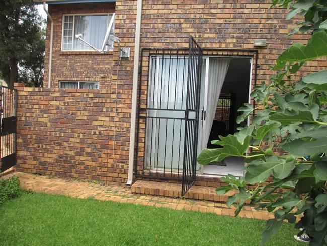 To Let 2 Bedroom Property for Rent in Highveld Gauteng