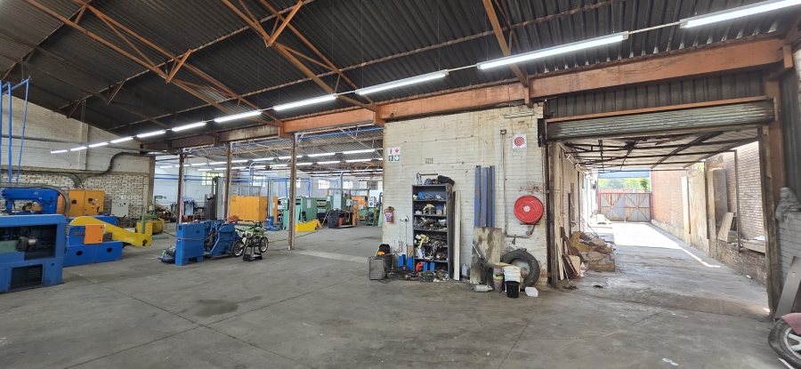 Commercial Property for Sale in Croesus Gauteng