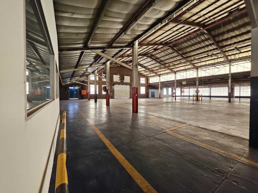 To Let commercial Property for Rent in Rosslyn Gauteng