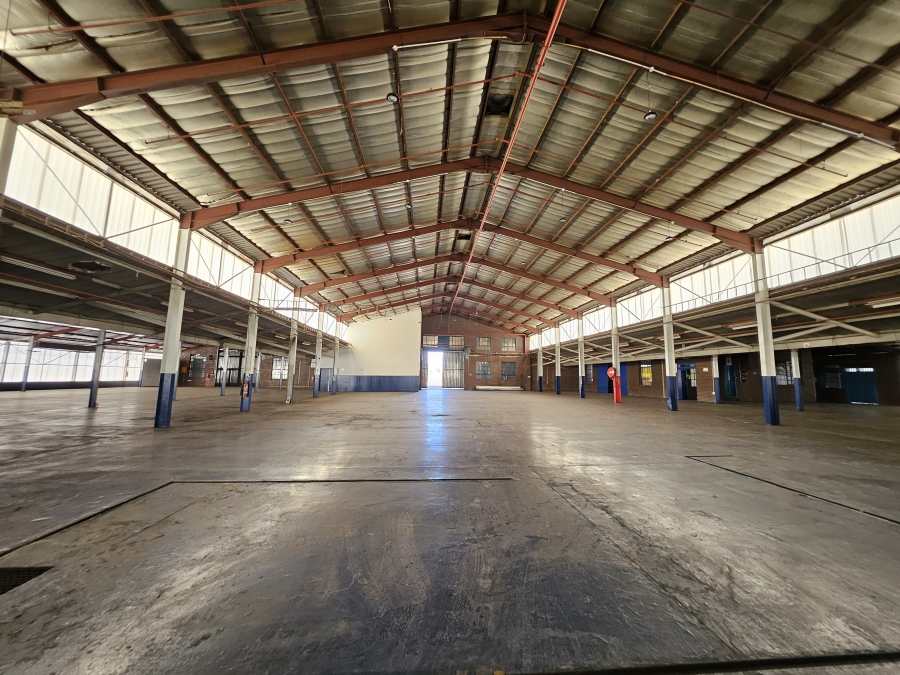 To Let commercial Property for Rent in Rosslyn Gauteng