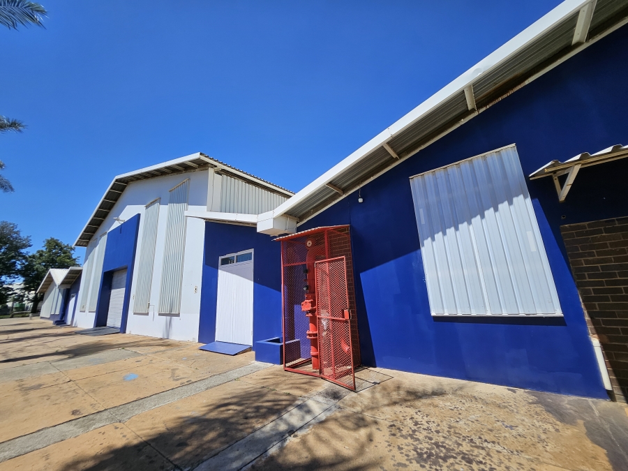 To Let commercial Property for Rent in Rosslyn Gauteng