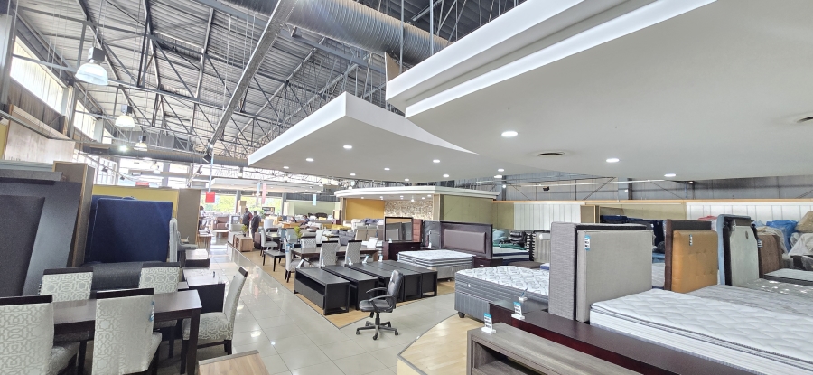 To Let commercial Property for Rent in Strubensvallei Gauteng