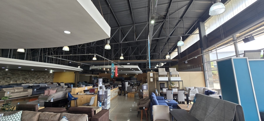 To Let commercial Property for Rent in Strubensvallei Gauteng