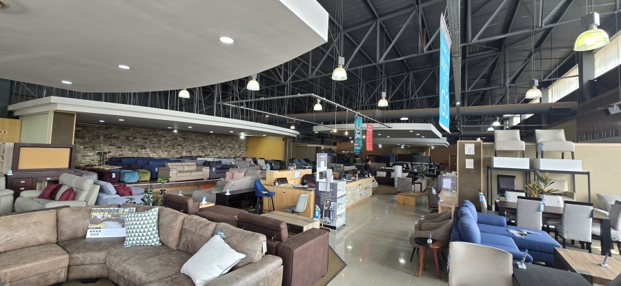 To Let commercial Property for Rent in Strubensvallei Gauteng