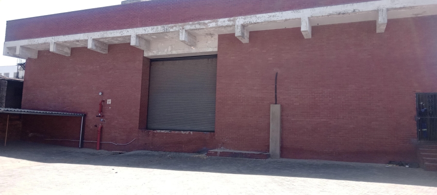 To Let commercial Property for Rent in Benrose Gauteng