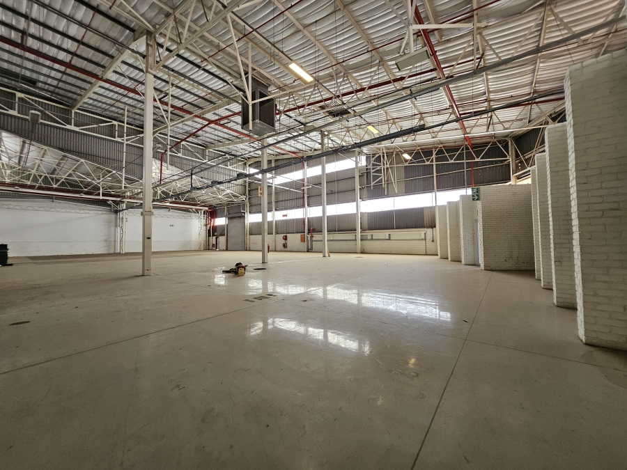 To Let commercial Property for Rent in Rosslyn Gauteng
