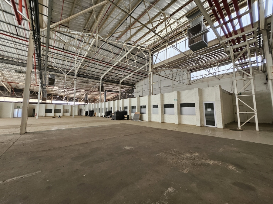 To Let commercial Property for Rent in Rosslyn Gauteng