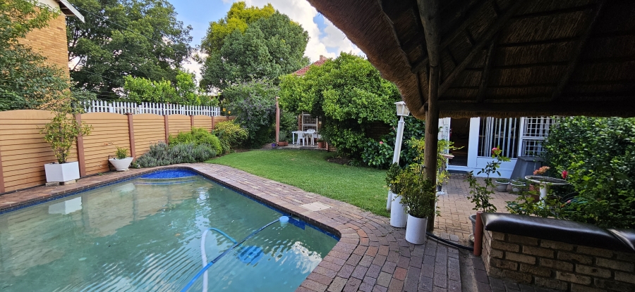 4 Bedroom Property for Sale in Three Rivers Proper Gauteng