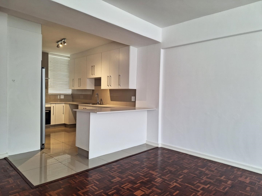 To Let 2 Bedroom Property for Rent in Illovo Gauteng