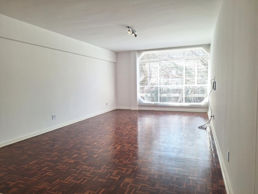 To Let 2 Bedroom Property for Rent in Illovo Gauteng