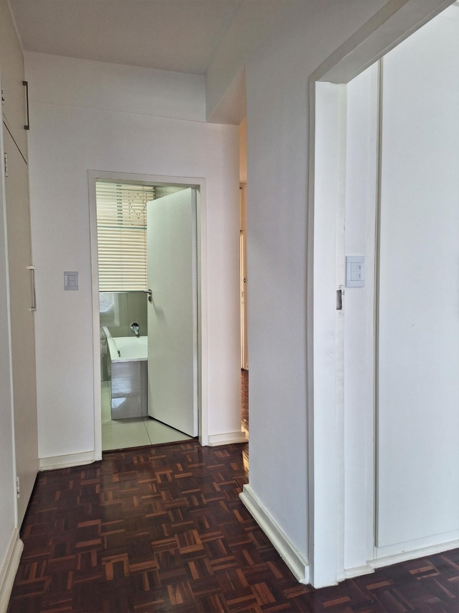 To Let 2 Bedroom Property for Rent in Illovo Gauteng