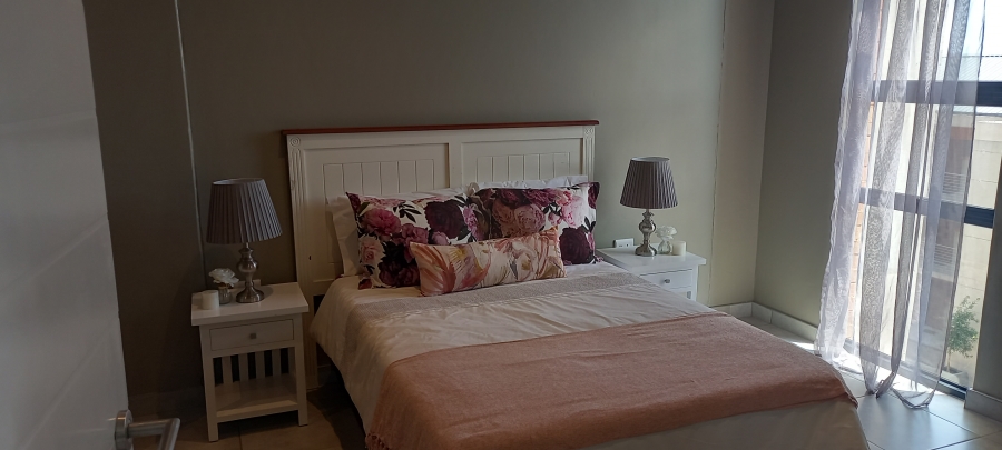 To Let 2 Bedroom Property for Rent in Silver Lakes Gauteng