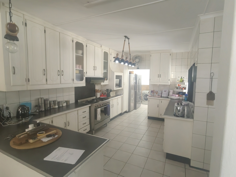 5 Bedroom Property for Sale in Ferryvale Gauteng