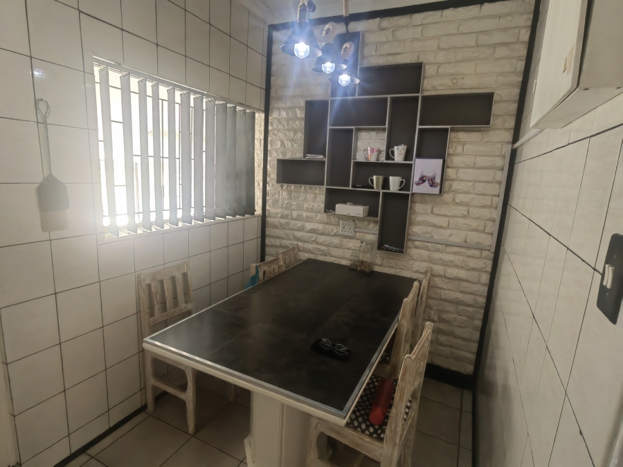 5 Bedroom Property for Sale in Ferryvale Gauteng