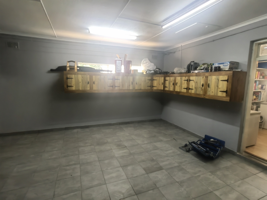 5 Bedroom Property for Sale in Ferryvale Gauteng