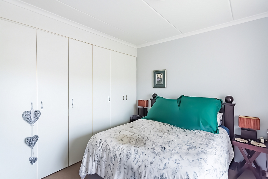 3 Bedroom Property for Sale in Rangeview Gauteng